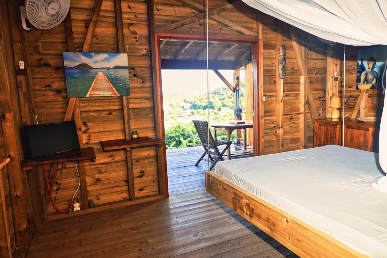 Ti Kaz Anoli Cottage En Bois Avec Vue Sur La Baie Terre-de-Bas Екстериор снимка