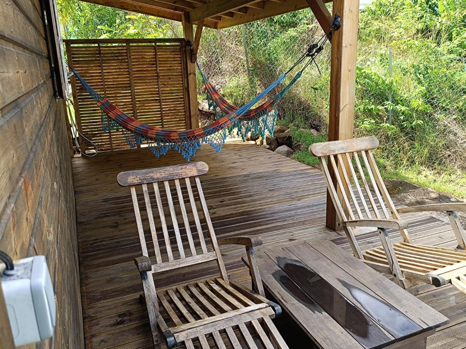 Ti Kaz Anoli Cottage En Bois Avec Vue Sur La Baie Terre-de-Bas Екстериор снимка